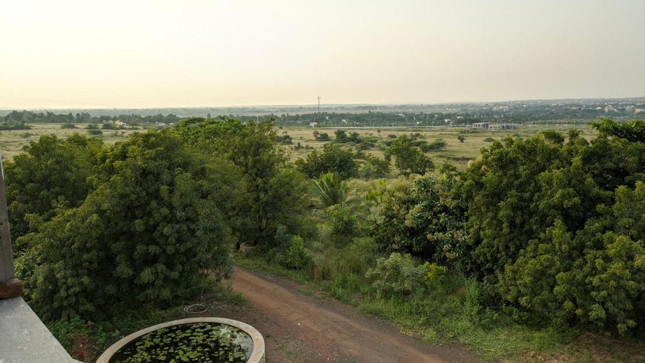 Kanthi Resorts Badami Bāgalkot Extérieur photo